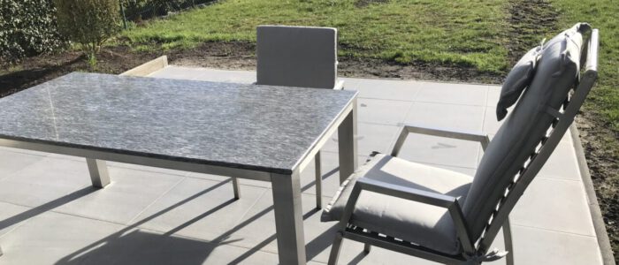 Naturstein-tische.de